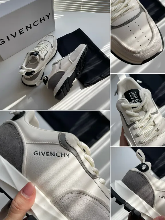 Givenchy Shoe 